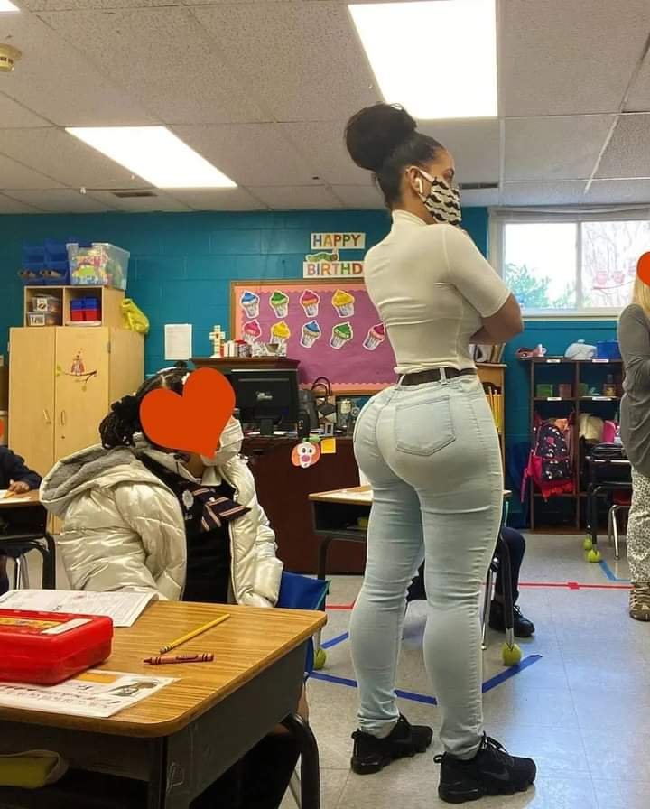 ART TEACHER UNDER FIRE FOR VOLUPTUOUS CURVES AS PARENTS ACCUSE HER OF BEING A DISTRACTION