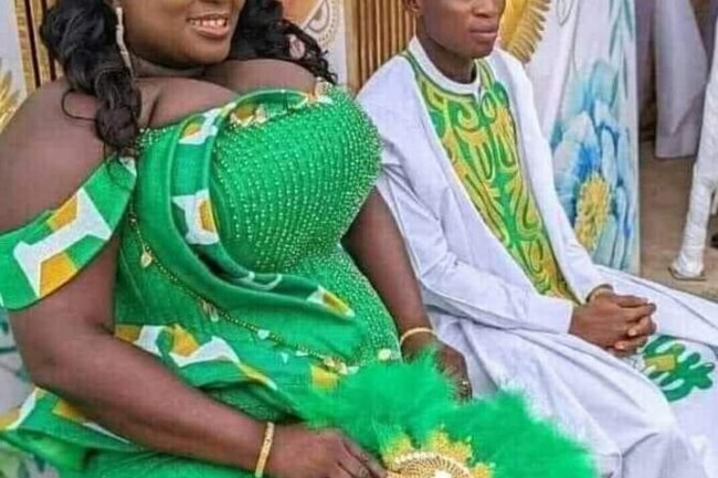 SEXUAL MISTAKES MARRIED WOMEN MAKE ON BED 