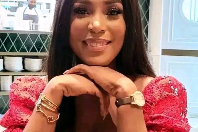 LITTLE KNOWLEDGE ABOUT MY CELEBRITY, LINDA IKEJI