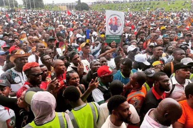 KANO BECOMING OBIDIENT AS LARGE NUMBER OF SUPPORTERS MARCH FOR PETER OBI AND DATTI 