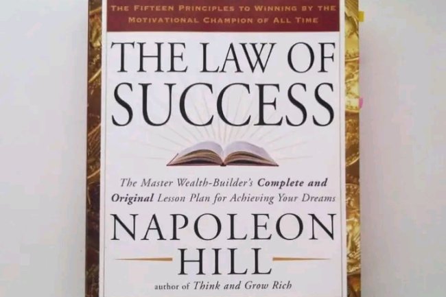 15 LESSON FROM THE BOOK - THE LAW OF SUCCESS 