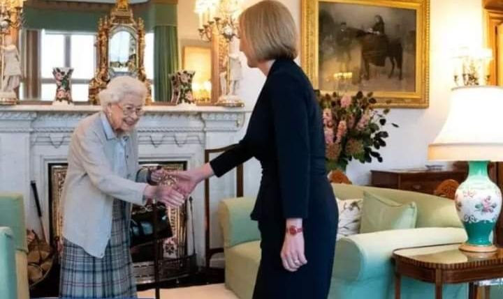 LIZ TRUSS BECAME BRITAIN’S NEXT PRIME MINISTER AFTER MEETING WITH QUEEN ELIZABETH II
