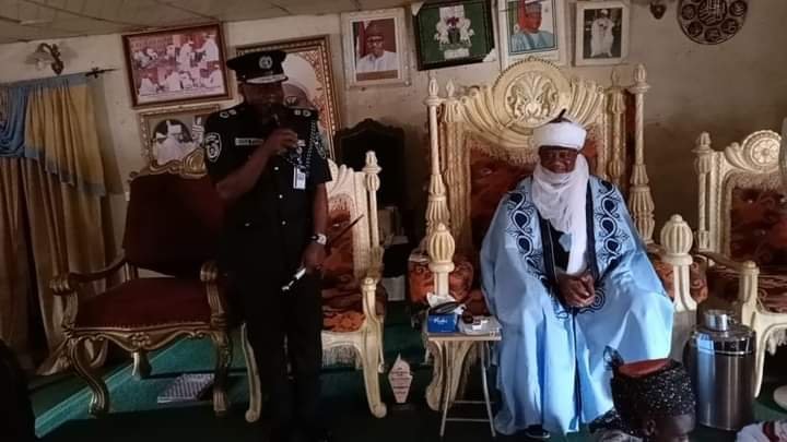 ZAMFARA POLICE SEEK THE COLLABORATION OF EMIR OF ANKA TO END INSECURITY