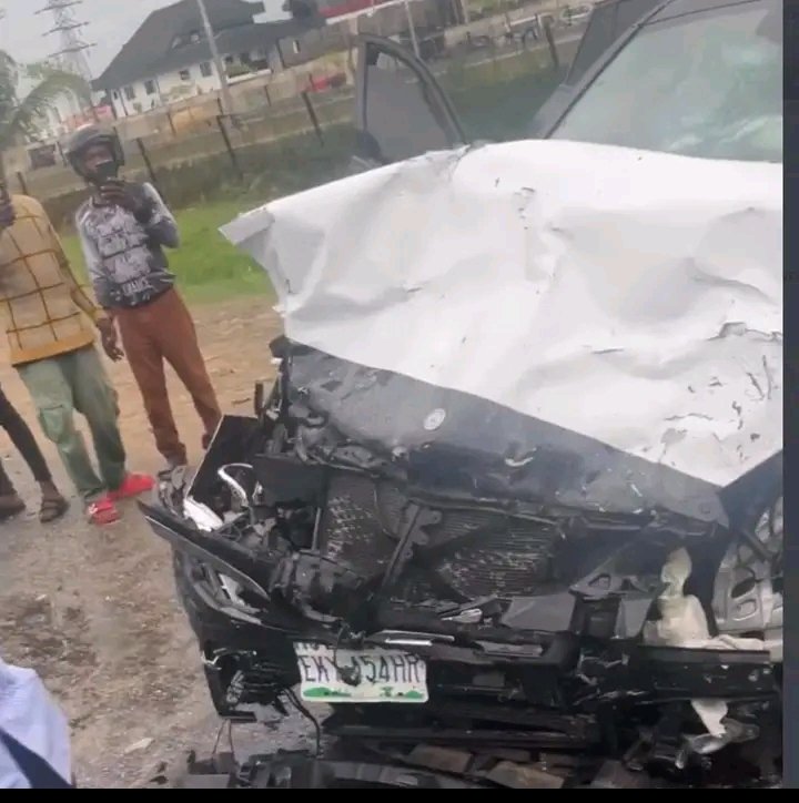 SKIT MAKER, OGA SABINUS SURVIVES AUTO CRASH