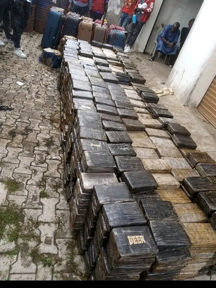 FOUR DRUG BARONS AND ONE OTHER ARRESTED AS NDLEA BUSTS MAJOR WAREHOUSE IN LAGOS, SEIZES N193BILLION WORTH OF CRACK COCAINE