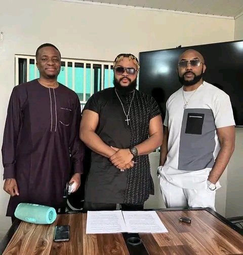 WHITEMONEY JOINS BANKY W RECORD LABEL