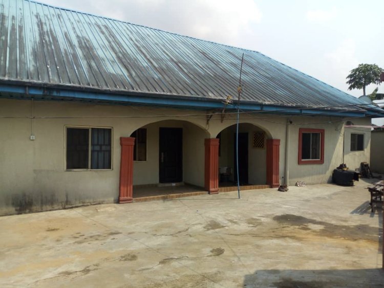 6 SELF-CONTAINED, 4 ONE BEDROOM FLATS FOR SALE IN PORT HARCOURT