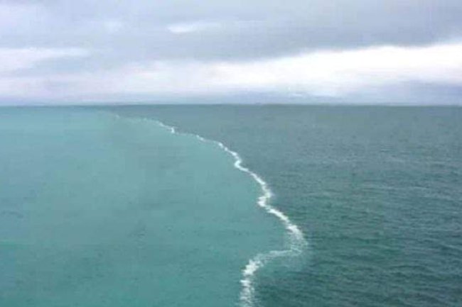 WHAT PLACE DO TWO SEAS MEET, BUT NEVER MIX? | PENGlobal