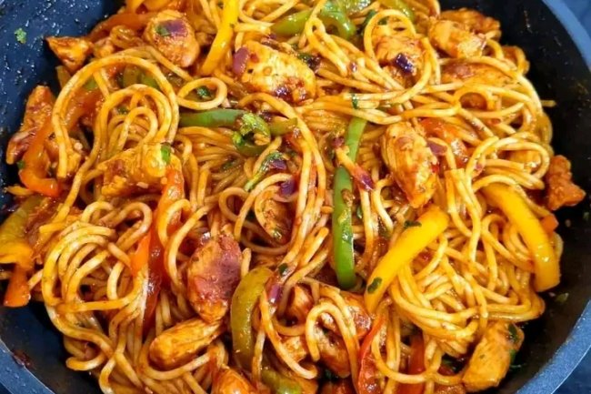 SPAGHETTI CHICKEN STIR FRY 
