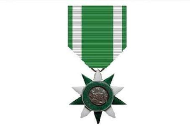 NIGERIA NATIONAL HONOURS, DECORATIONS AND MEDALS, AND THE PROMINENT NIGERIANS THAT REJECT THEM 
