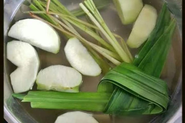 REDUCE CHOLESTEROL FROM YOUR SYSTEM WITH THIS SIMPLE REMEDY