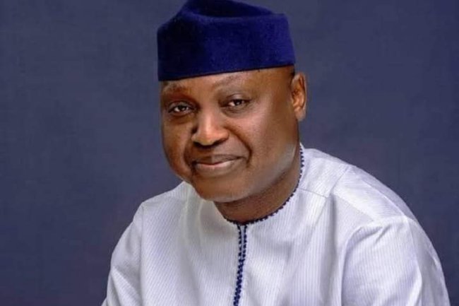 ABIODUN OYEBANJI SWORN IN AS EKITI GOVERNOR