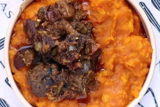 YAM PORRIDGE