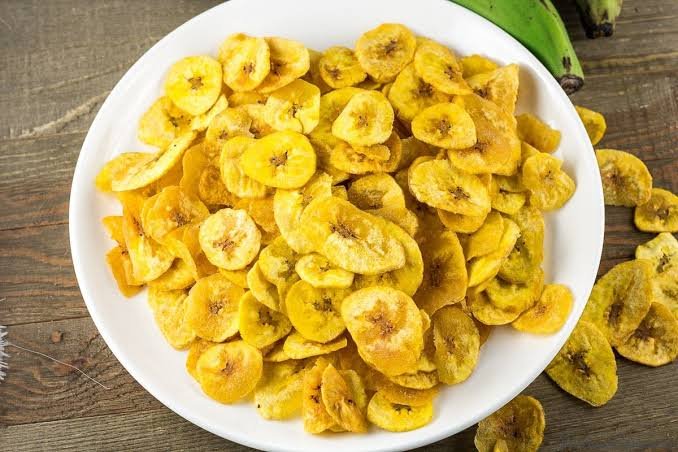 HOW TO MAKE PLANTAIN CHIPS