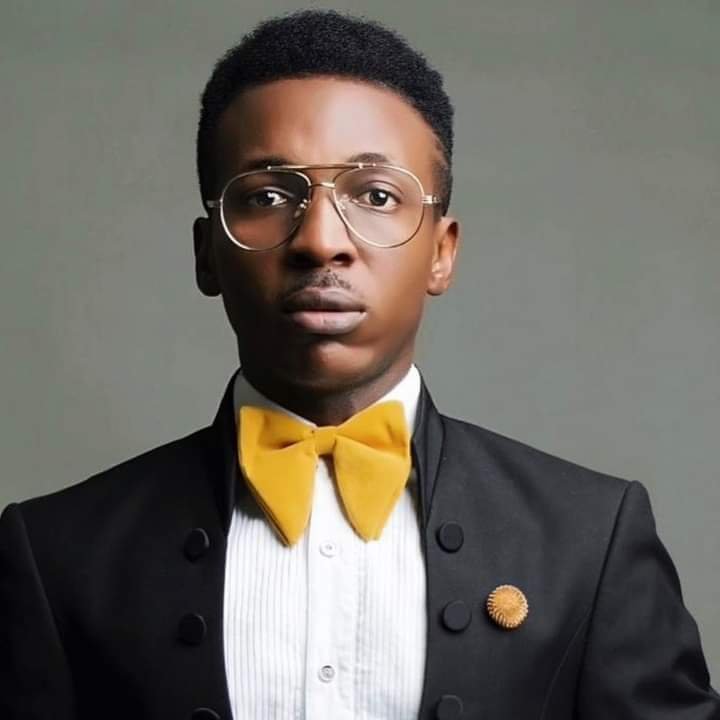 ELECTION IS NOT ABOUT WHO IS HEALTHY OR NOT — GOSPEL SINGER FRANK EDWARDS