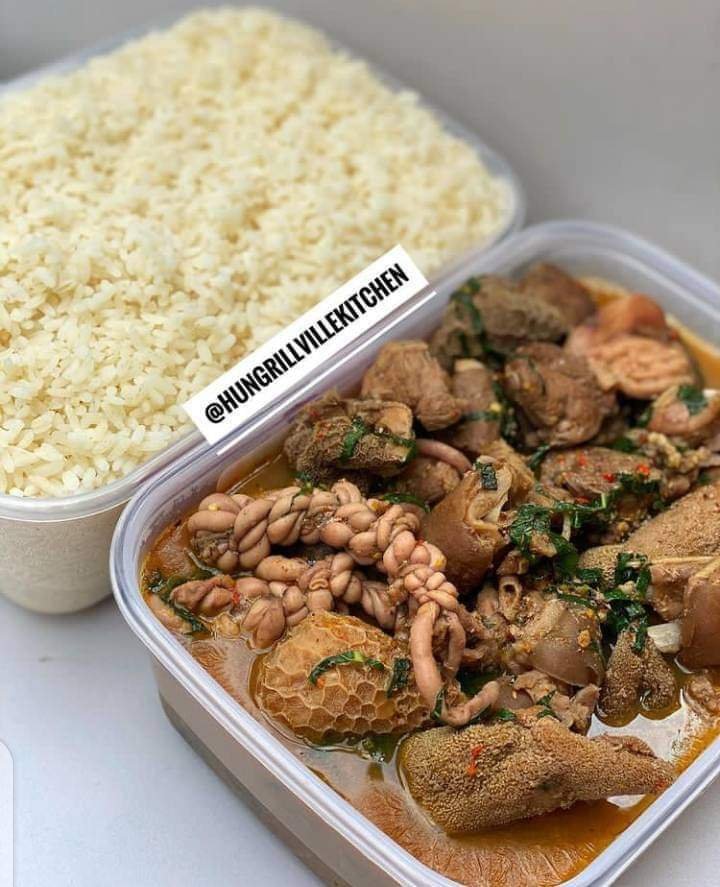 STEAMED WHITE RICE WITH ASSORTED GOAT MEAT PEPPER SOUP
