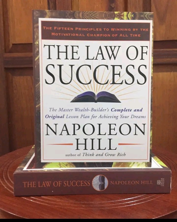 10 LIFE CHANGING QUOTES FROM THE LAW OF SUCCESS BY NAPOLEON HILL 