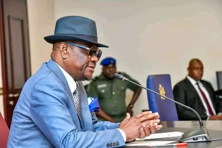 GOVERNOR WIKE SWEARS IN 18 NEW COMMISSIONERS 