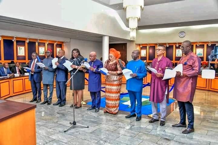 GOVERNOR WIKE SWEARS IN 18 NEW COMMISSIONERS 