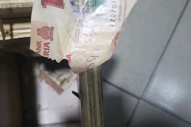 NIGERIAN WOMAN OPENS HER WOODEN PIGGY BANK WHERE SHE AND HER SON HAVE BEEN SAVING MONEY JUST TO DISCOVER ONLY 'HALF ₦10'