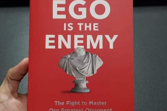 TOP 8 MOST POWERFUL LESSONS FROM THE BOOK "EGO IS THE ENEMY"