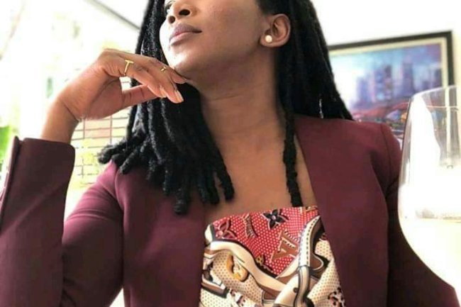 WHEN A WOMAN LOVES HER FAMILY  