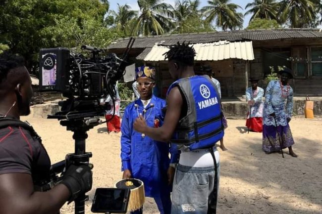 MUSIC DIRECTOR, TG OMORI, SHOOTS ‘SHEY YOU DEY WHINE ME’ VIDEO