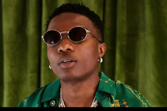 SINGER WIZKID UNFOLLOWS CELEBS, FANS ON INSTAGRAM