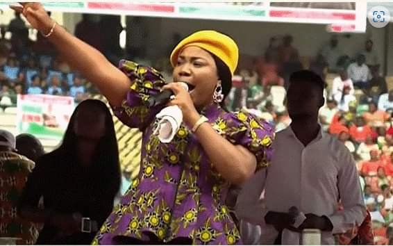 MERCY CHINWO PERFORMS AT PDP RALLY IN AKWA IBOM 