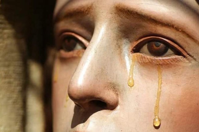 CRYING STATUES AND MARIAN APPARITION: AUTHENTIC OR FAKE? 