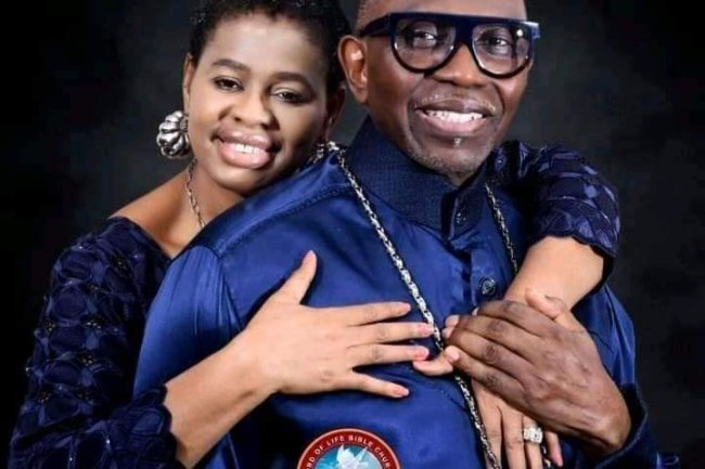 PHOTOS: 25 YEARS OLD MARRIAGE OF EX PFN AND CAN PRESIDENT AYO ORITSEJAFOR CRASHES OVER ALLEGED INFIDELITY 