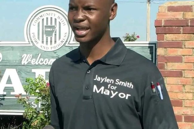 18-YEAR-OLD ELECTED MAYOR OF U.S COMMUNITY