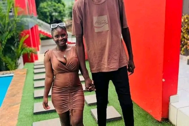 PHOTOS: "TALLEST MAN IN SOUTH AFRICA" AND HIS PETITE GIRLFRIEND CELEBRATE THEIR LOVE 