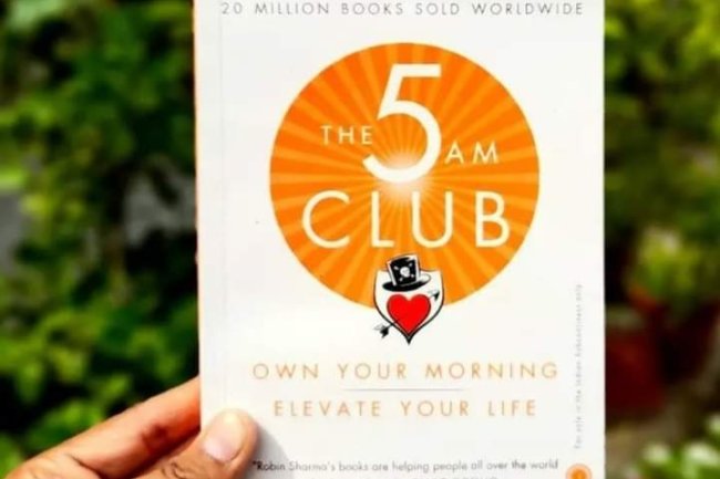 10 TOP LESSONS LEARNED FROM THE BOOK “THE 5 AM CLUB”