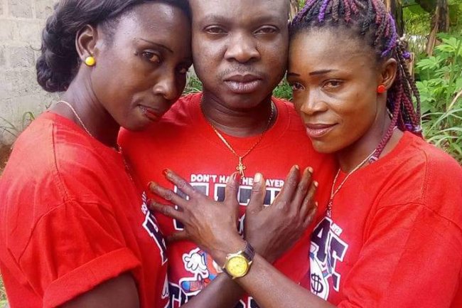 “I MARRIED THE MOST PRETTIEST WOMEN ON EARTH” – NIGERIAN MAN WHO MARRIED TWO WOMEN ON THE SAME DAY REVEALS