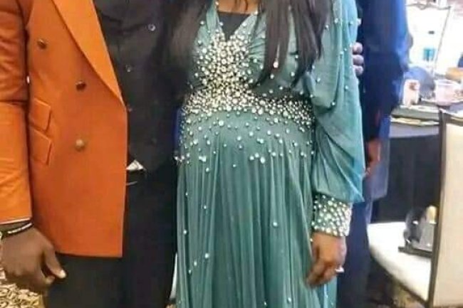 “THIS IS HOW THE POLICEMAN KILLED MY 7 MONTHS PREGNANT WIFE ON CHRISTMAS DAY”  - BOLANLE'S HUSBAND NARRATES AMIDST UNCONTROLLABLE TEARS 