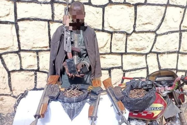 PHOTOS: POLICE ARREST BANDIT, RECOVER WEAPONS, CHARMS  