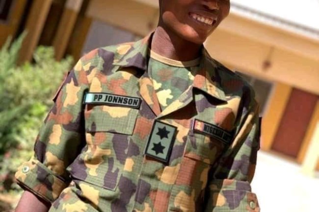 THE NIGERIAN ARMY RESCUES FEMALE LIEUTENANT ABDUCTED IN SOUTHEAST BY UNKNOWN GUNMEN