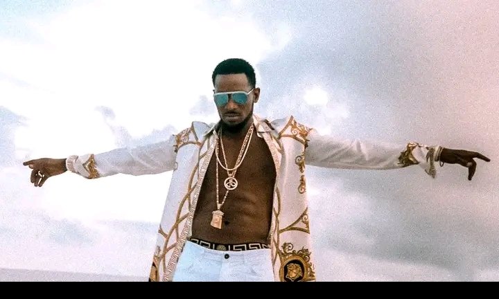 ICPC DETAINS SINGER D’BANJ OVER ALLEGED FRAUD