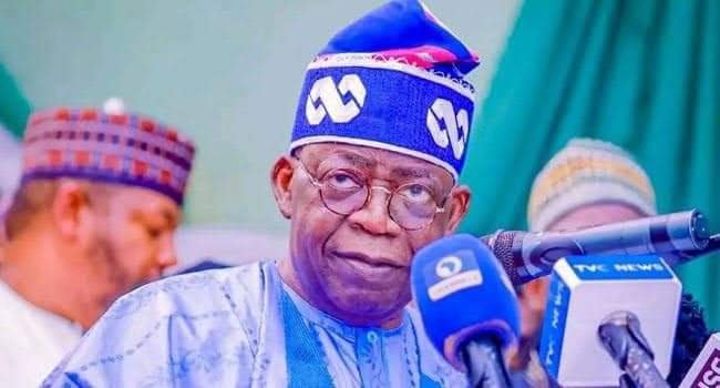 INSECURITY IN NIGERIA HAS REDUCED UNDER BUHARI ADMINISTRATION – TINUBU LAUDS HIS BOSS 