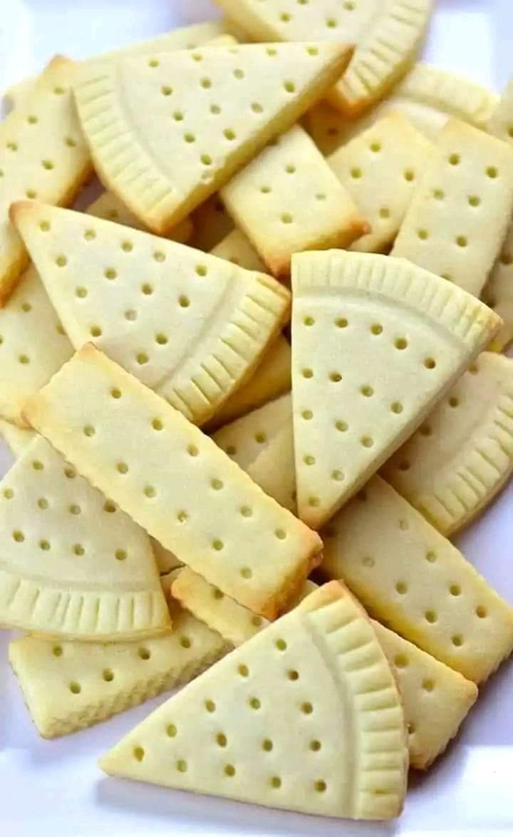 SHORT BREAD/COOKIES