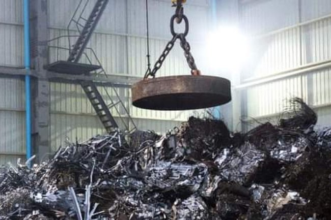 THE WORLD’S MOST POWERFUL MAGNET 