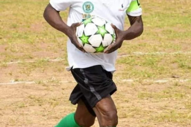 CHELSEA SHOULD SIGN OBASANJO AS HE DAZZLES AUDIENCE WITH FOOTBALL SKILL, SCORES HAT-TRICK