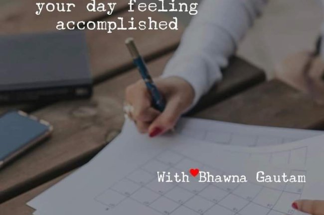 HOW DOES DAILY PLANNING HELP US TO FEEL ACCOMPLISHED?