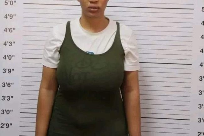 EFCC GRILLS ACTRESS OVER SPRAYING AND STEPPING ON NEW NAIRA NOTES