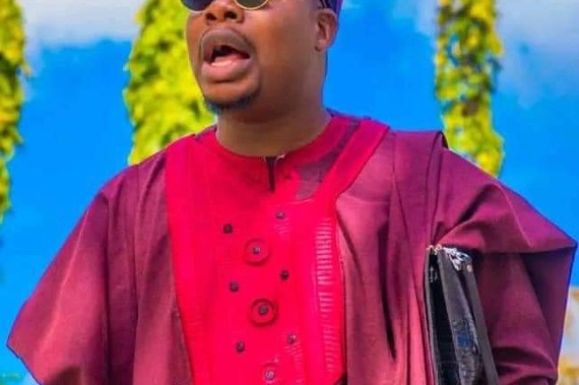 ASK NIGERIANS FOR FORGIVENESS INSTEAD OF CAMPAIGNING FOR ANOTHER OPPORTUNITY – MR MACARONI LAMBASTS APC 