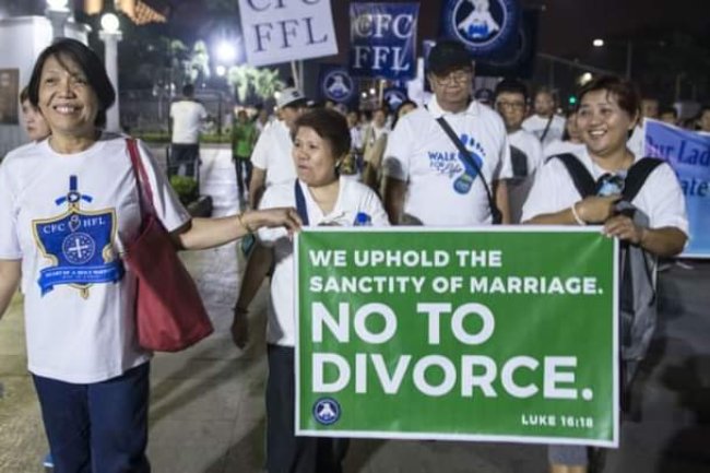 HERE ARE THE COUNTRIES WHERE DIVORCE IS ILLEGAL 