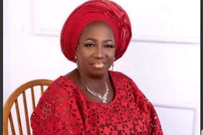 KWARA COMMISSIONER DIES IN AUTO CRASH