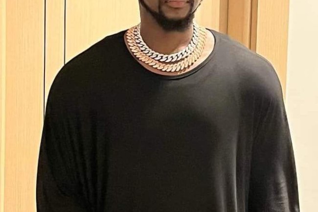 "KIZZ DANIEL IS ARGUABLY THE WORST NIGERIAN ARTIST OF ALL TIME" – TWITTER USER, DREY