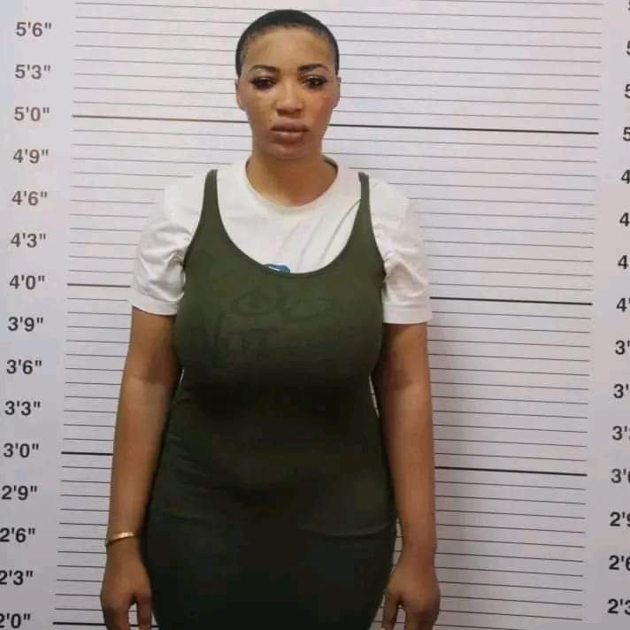 EFCC GRILLS ACTRESS OVER SPRAYING AND STEPPING ON NEW NAIRA NOTES